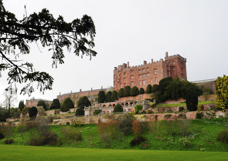 Powis Castle (Castell Powys)